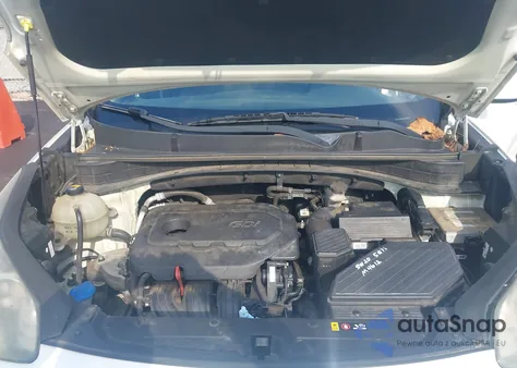 2017 Kia Sportage Lx z USA, uszkodzony, nr VIN KNDPM3AC2H7035994